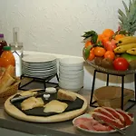 Les Castets D'ayre Hotel 2*